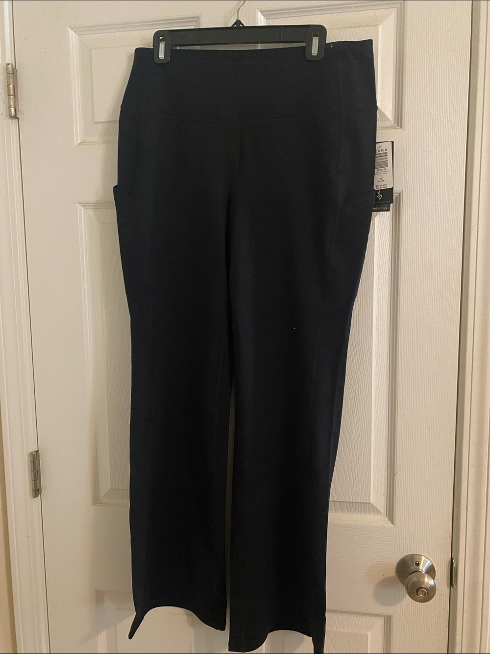 torrid Black high rise yoga pants size 1 plus size